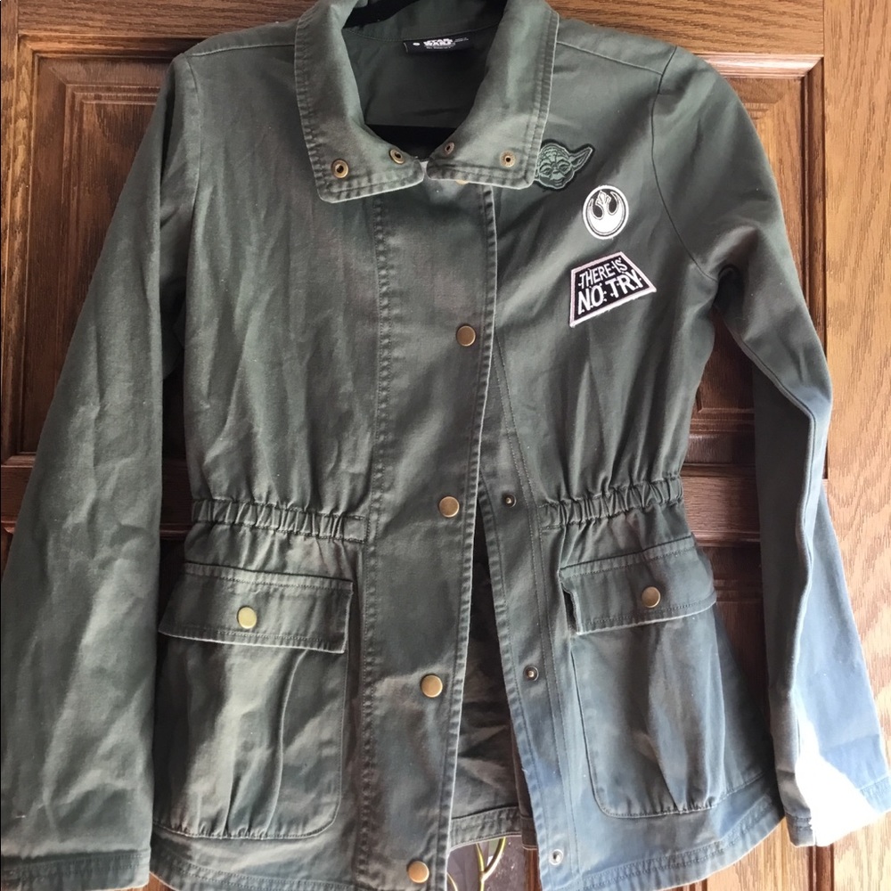 NWOT Her Universe JUNIORS STAR WARS JACKET SIZE S